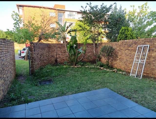 2 BEDROOM APARTMENT FOR SALE IN MARLANDS